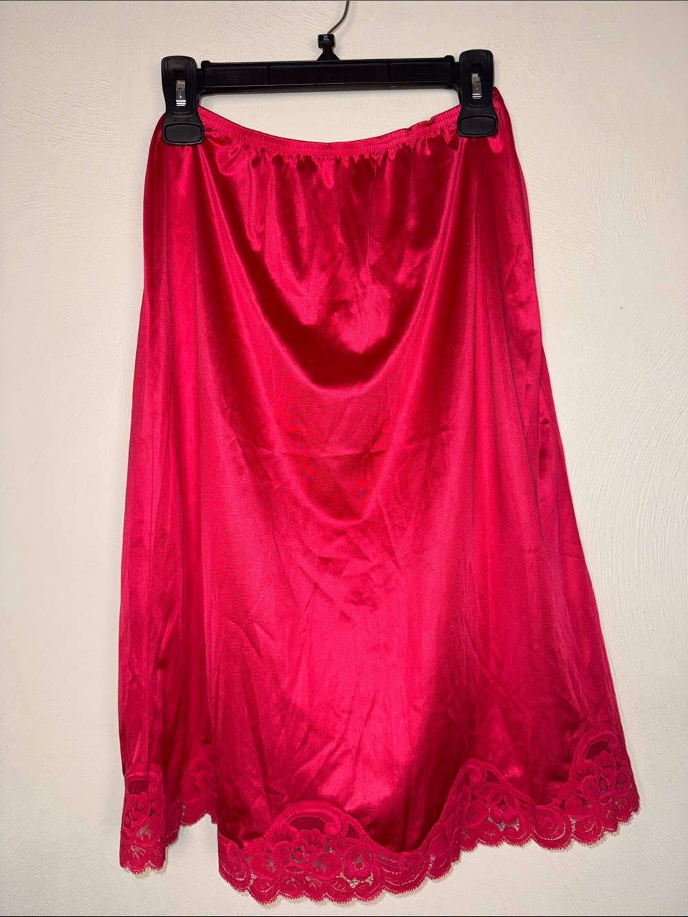 Vanity Fair Fuchsia Lace Hem Half Slip